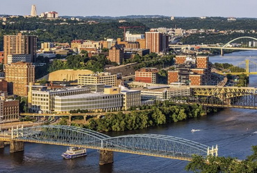 Best Date Ideas in Pittsburgh: Fun & Romantic Things to Do for Couples