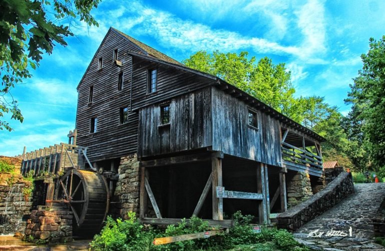 Historic Yates Mill County Park in Raleigh