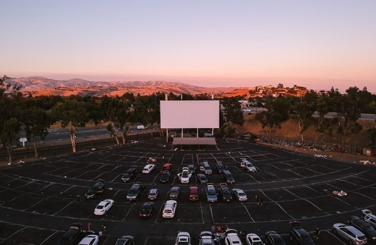 Drive-in theter