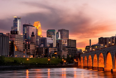 Minneapolis Date Night Ideas: Fun Things to Do for Couples
