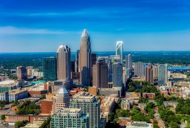 Best Date Ideas in Charlotte: Fun & Romantic Things to Do for Couples