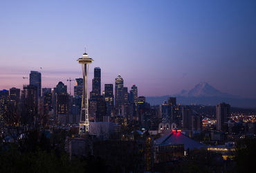Seattle Date Night Ideas: Fun Things to Do for Couples
