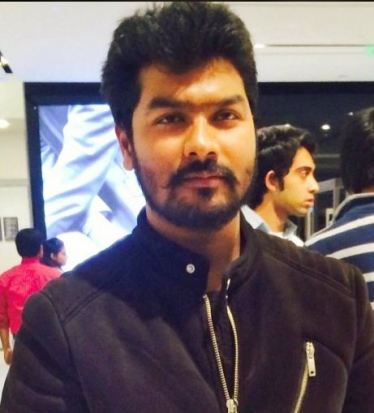Mukesh from Ahmedabad | Groom | 32 years old
