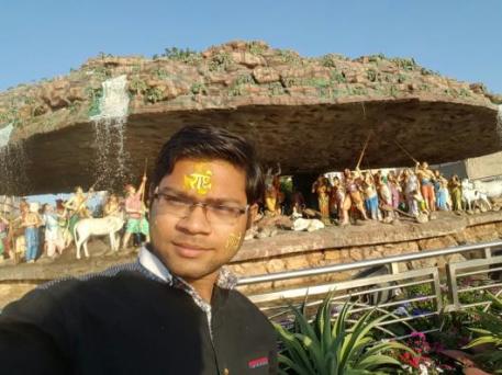 Deepak from Anand | Groom | 24 years old