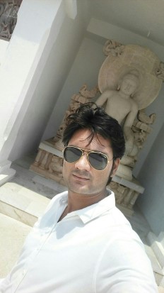 Ashish from Madurai | Groom | 33 years old