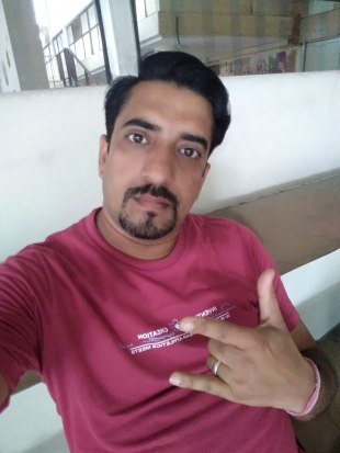 Dinesh from Bangalore | Man | 36 years old