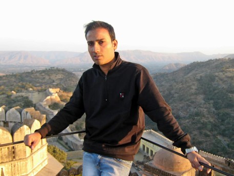 Pradeep from Vellore | Man | 32 years old