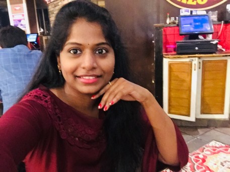 Meet single females in mumbai
